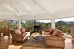 Panoramic Sedona views out every window